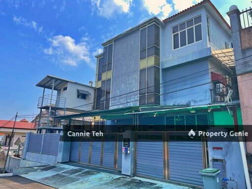Taman Connaught, Cheras 3-Storey Bungalow @ 5,070 sf Below Value 27%!