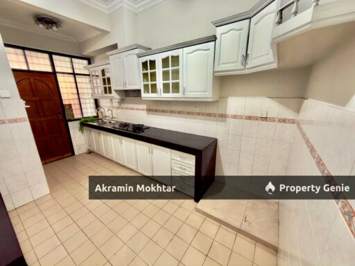 Freehold, Renovated & Extended | 2 Storey Terrace Jalan Pending Bandar Puteri Klang Selangor