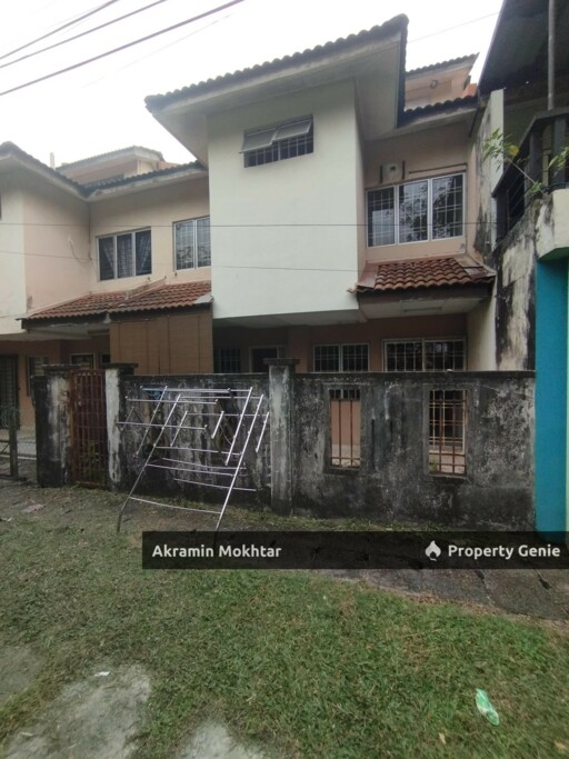 Double Storey Taman Tasik Prima  TP 3, Puchong