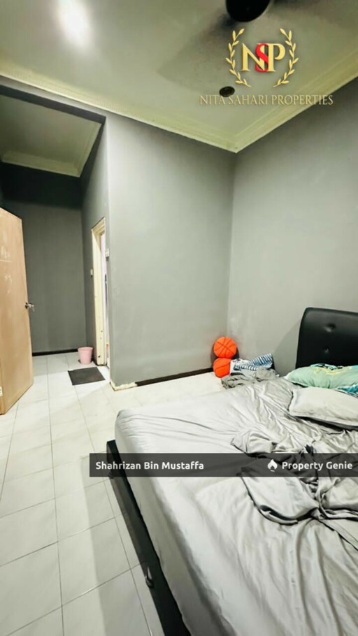 Single Storey House. Taman Pulai Indah. International Lot. Full Loan