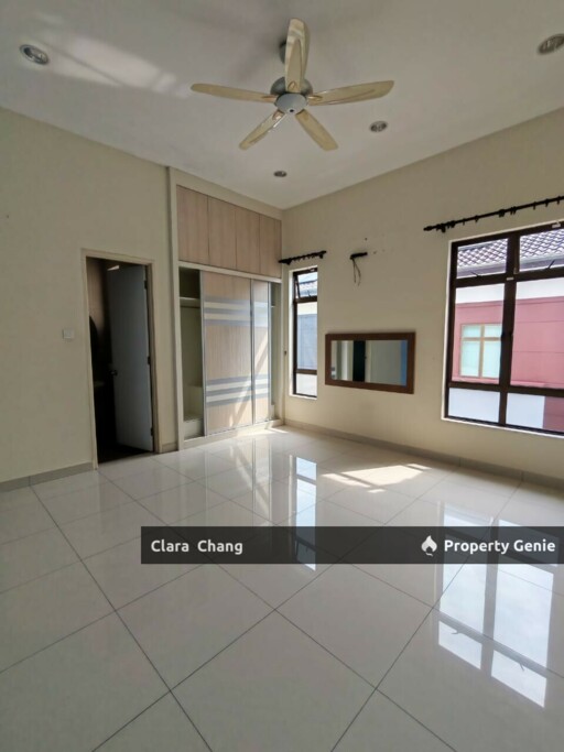 Taman Kluang Indah Double Storey Link Bungalow House