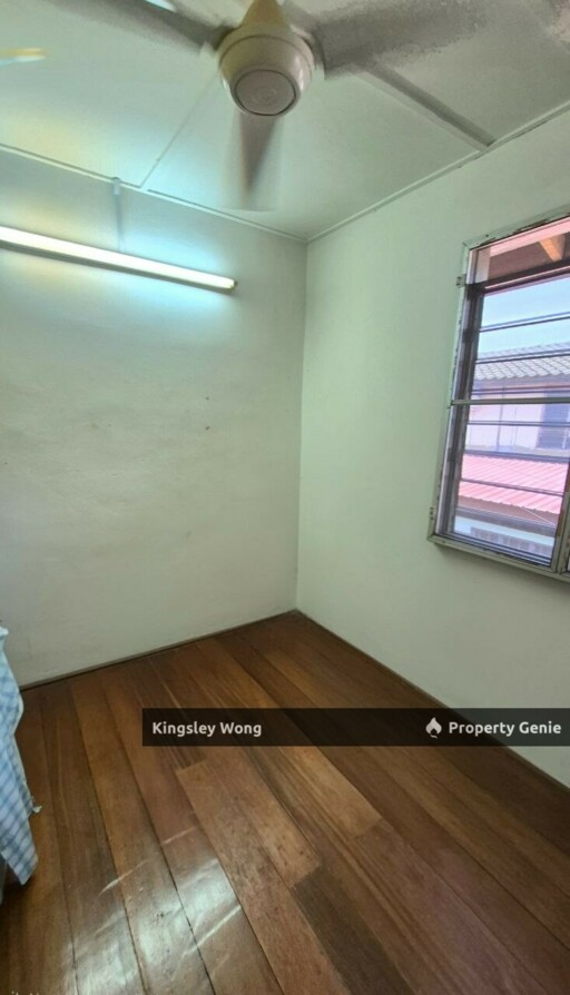 Taman Kledang Menglembu Double Storey Terrace House Good Condition Near First Garden Silibin
