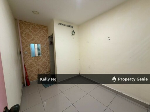 Double Sty House At Taman Klang Utama For Rent