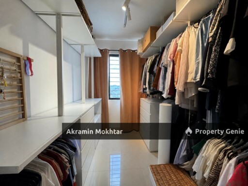 Freehold, Renovated & 2 Parking | Ken Rimba Condominium @ Seksyen 16 Shah Alam
