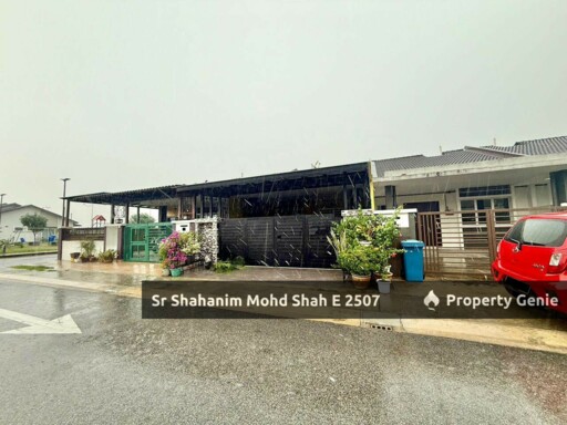 FULLY RENOVATED - SINGLE STOREY TERRACE KG LOMBONG @ SEKSYEN 29, SHAH ALAM