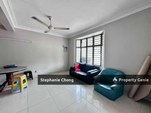 2-Storey Endlot Terrace House in Taman Puchong Utama, Freehold