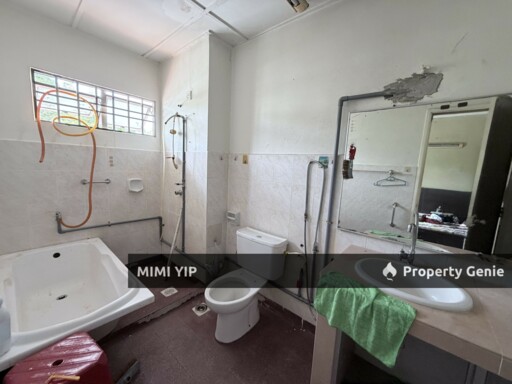 2-Storey Terrace Bandar Mahkota Cheras with EXTRA LAND