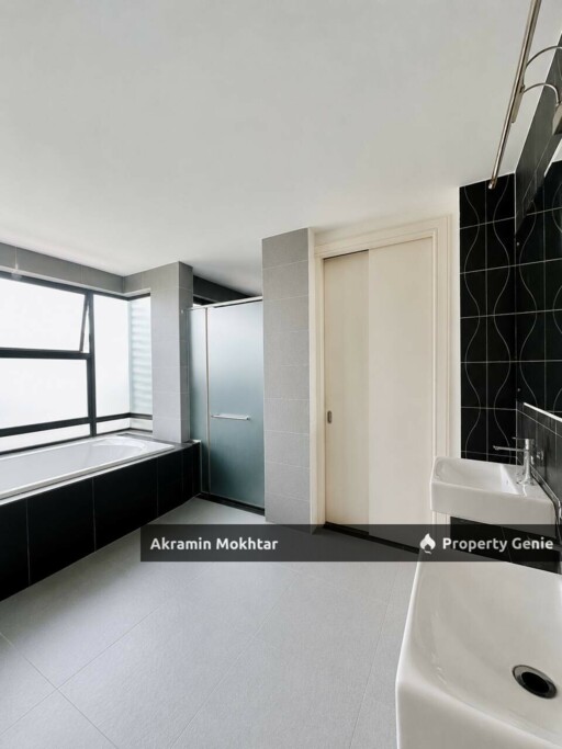Freehold, Facing Open & Partially Furnished | 2 Storey SemiD Beethoven, Symphony Hills Cyberjay