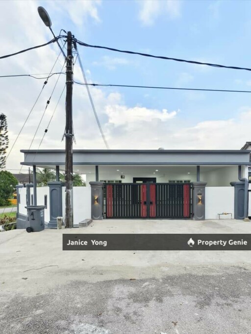 Taman Johor Jaya Jalan Anggerik 10