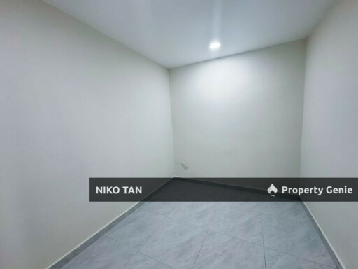 [UNBLOCK VIEW] 1-Storey Jalan Landak Kelubi, Taman Abad For Sale