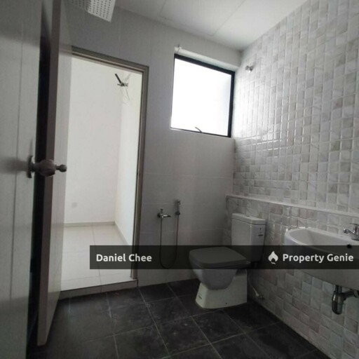 Lapangan Akasia Ipoh Freehold Double Storey Bungalow House For Sale