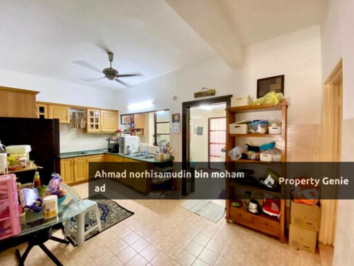 FREEHOLD Corner Lot, Teres 2 Tingkat, Jalan Adang Bukit Jelutong Shah Alam