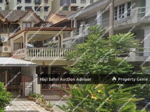 E-3 Storey Terrace House  No. 48, Jalan Dato Senu 32, Taman Sentul Jaya, 51000, Kuala Lumpur  End Lot Renovated