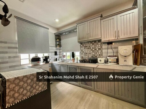 2 Storey Semi D Taman Ixora Salak Tinggi, Sepang