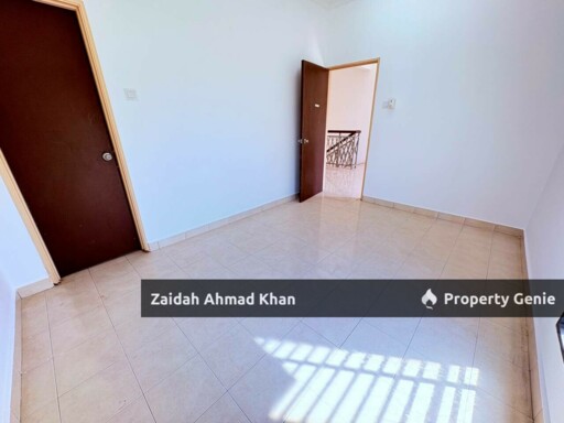 PUNCAK SAUJANA KAJANG DOUBLE STOREY HOUSE FOR SALE FREEHOLD CORNER LOT
