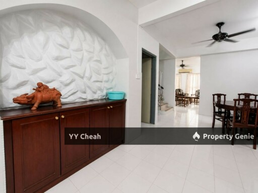 Gunung Rapat Ipoh Strawberry Park For Sale 2.5 Storey Great Deal, House Good Condition