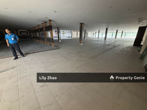 Night Club / Pub / Wine Bar / Karaoke / Night Life Business Commercials Space and Offices for Rent, 1st Floor 17,500 Sq ft, Kepayan, Near Airport Kota Kinabalu, Sabah