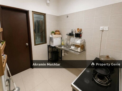 FREEHOLD, 2 COVERED PARKING & WELL MAINTAINED | Residensi Zamrud Condominium Kajang 2 Selangor