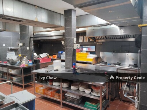 3 Storey Ground Floor for Rent