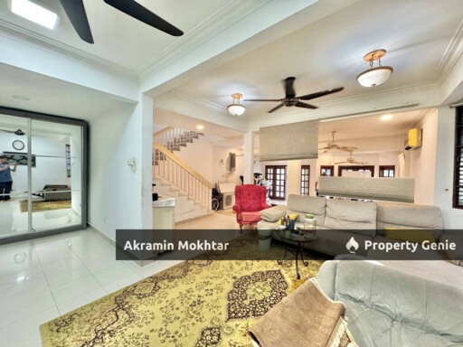 Freehold, End Lot & Renovated | Double Storey Terrace SS19, Subang Jaya
