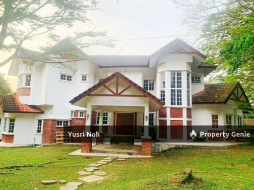 BUNGALOW DOUBLE STOREY COUNTRY HEIGHTS KAJANG