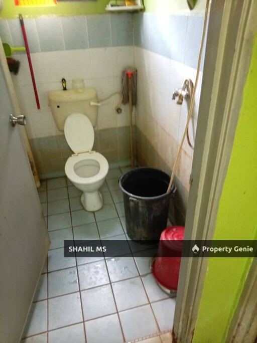 sp0145 || MUAR JOHOR || TAMAN SERI TEMENGGONG || RUMAH TERES DUA TINGKAT || FREEHOLD || BUMI LOT || RM220,000 ||