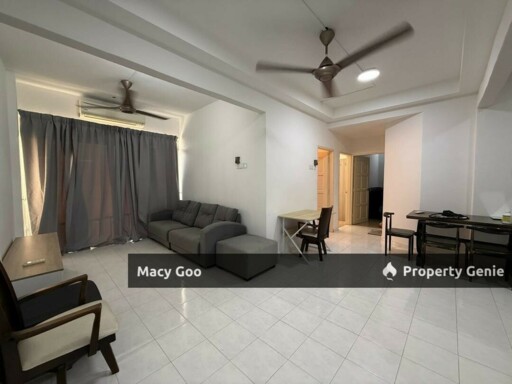 Kiara Apartment Batu Berendam