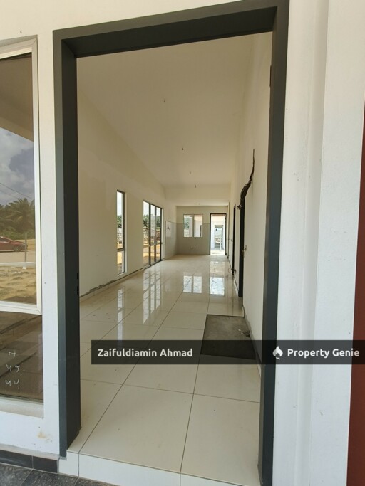 J3 Residence Terraced Home In Dengkil, Freehold 1040 Sqft