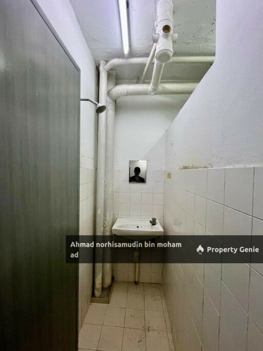 CANTIK SIAP RENO : PANGSAPURI SRI TANJUNG, USJ 16, SUBANG JAYA for Sale.