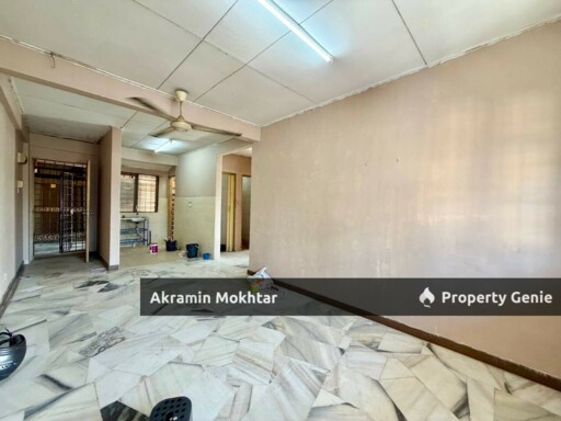 FLAT PKNS SEKSYEN 7 SHAH ALAM