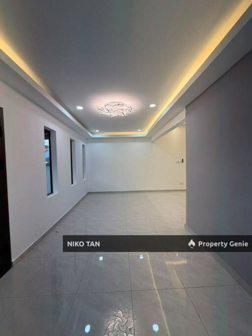 Jalan Murni 1Stry Corner Taman Suria For Sale