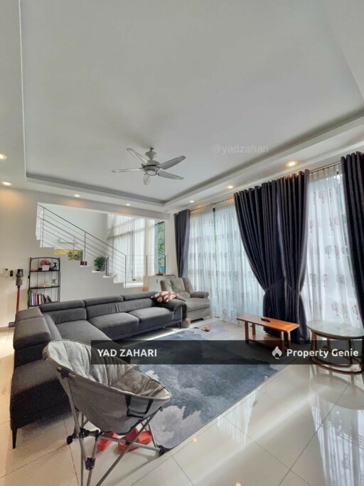 Semi-furnished Double Storey Zero Lot Bungalow Next to the Natural Lake, Perdana Heights