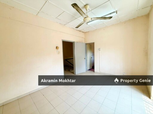 Facing Open & Renovated | Double Storey Seksyen 8 Bandar Baru Bangi