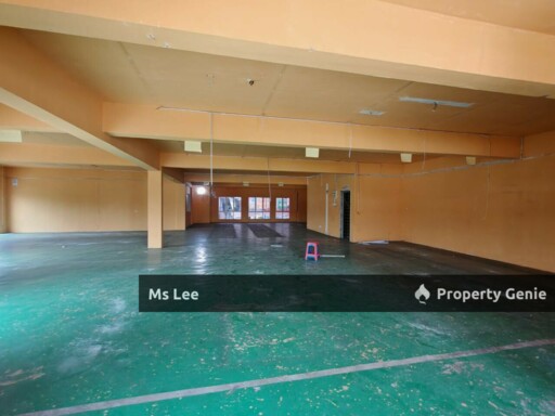 Corner 1st Floor Shop Office-Taman Semenyih Sentral @ Semenyih-Ready Now