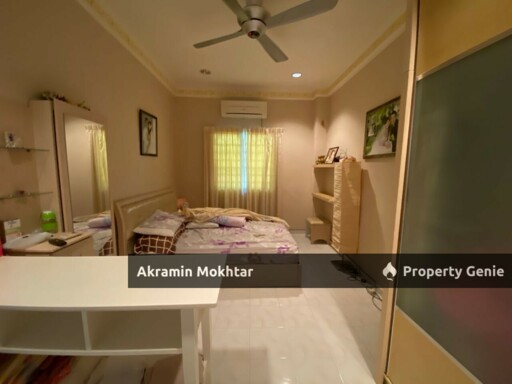 [CORNER] TMN UKAY PERDANA, 2 STOREY TERRACE