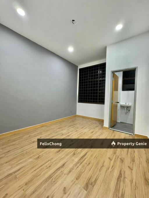 Desa Cemerlang 2 Sty Terrace,Jalan Saga,Ulu Tiram,Renovated,Extend