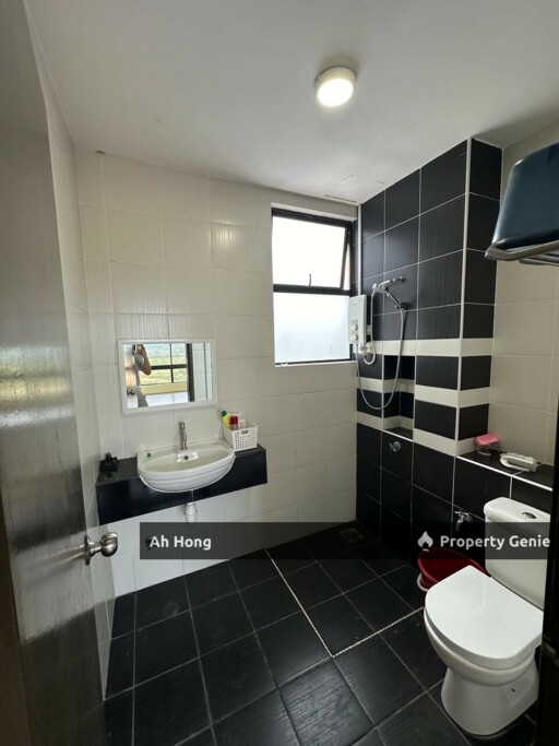 Seri Austin Residence / 3bedroom / Fully Furnished / Below Market