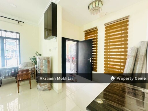 RENOVATED 2.5 Storey Semi D Puncak Bangi, Seksyen 6, Bandar Baru Bangi