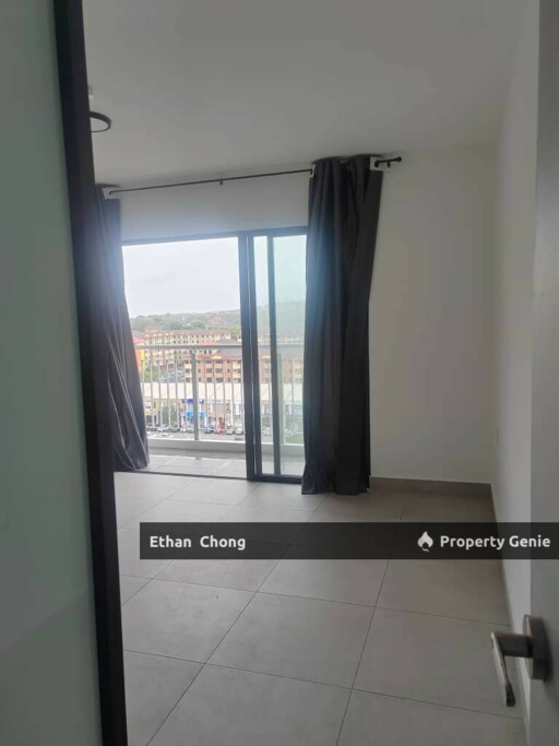 Dk Impian Partial Furnished Room For Rent