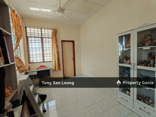 Ayer Keroh 2 Storey Corner Lot For Sale