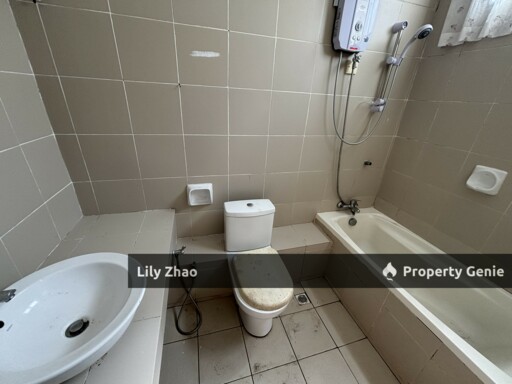2-Storey Link-Detached House for Sale, 5Rooms, 5Bath, Taman Salut Perdana, behind Salut Commercials, Sepanggar KKIP, Kota Kinabalu