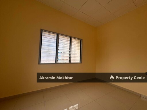 FREEHOLD & REFURBISHED | DOUBLE STOREY CORNER LOT SS1 KAMPUNG TUNKU, PETALING JAYA