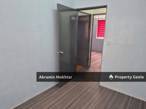 Freehold & Renovated | Double Storey Terrace Bandar Springhills, Lukut-Port Dickson