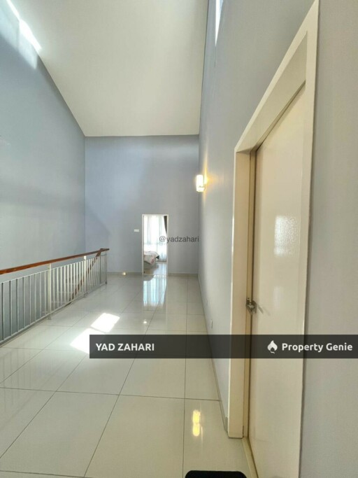Crescent Park, Bukit Mahkota, Kajang | Townhouse 3+2 Rooms | RM640K - Fully Furnished, Renovated With Bigger Upper Unit