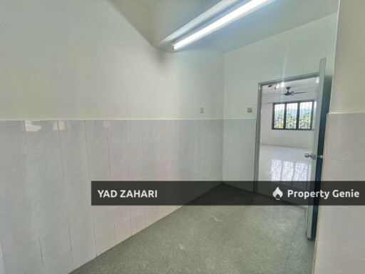 Refurbished Unit and Unit Near Lift @ Garden Park, Sungai Long Kajang