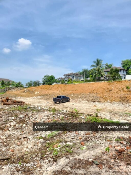 Tanah Strategik 1 Ekar Sungai Pelong Sungai Buloh. Berhampiran Jalan Utama