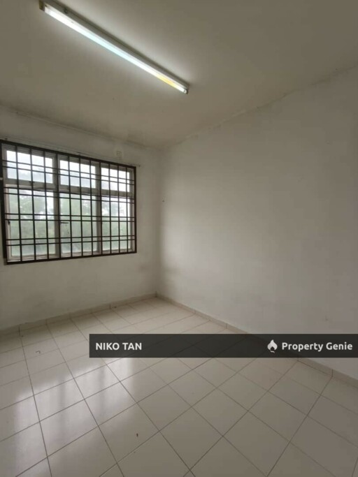 For Sale Villa Krystal Apartment @ Jalan Silat Lincah, Bandar Selesa Jaya, Skudai