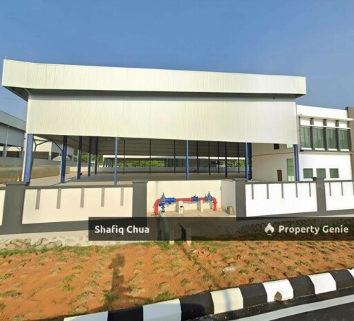 Single Storey Detached Factory with Double Storey Office Batu 17, Rawang