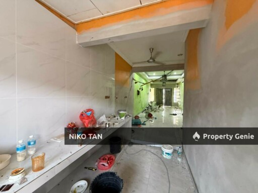 Jalan Belibis 1Sty Renovated Taman Perling For Sale