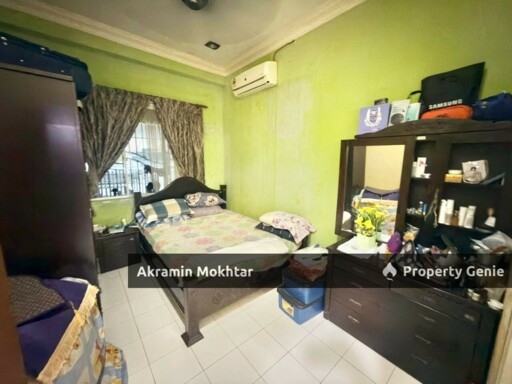 FREEHOLD, END LOT & RENOVATED - SINGLE STOREY TERRACE @ JALAN KEBUN, SEKSYEN 30